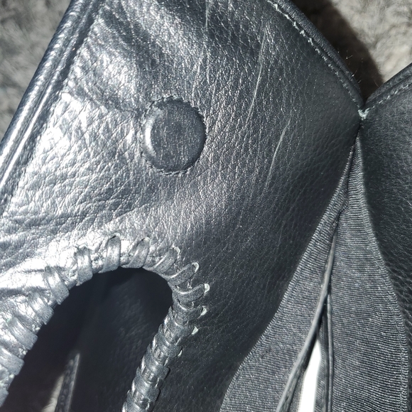 Bcbgmaxazria bag - Picture 6 of 12